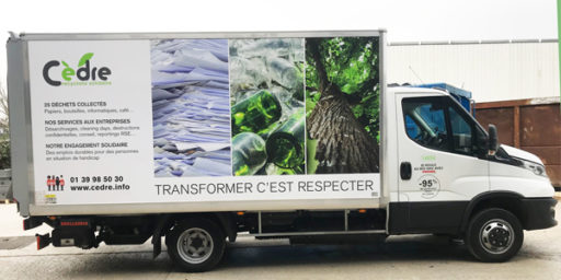 Le Groupe Saturne - Un univers de propreté - Nettoyage professionnel - Entreprise de nettoyage - Camion collecte recyclage GNV